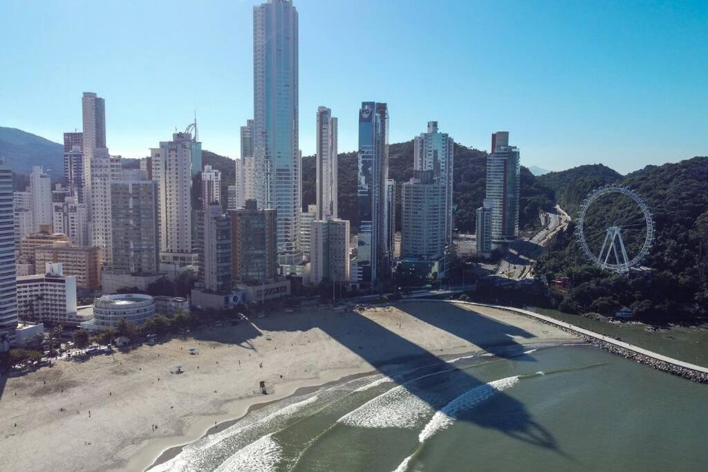 Ap Balneario Camboriu - Proximo Roda Gigante Exterior foto